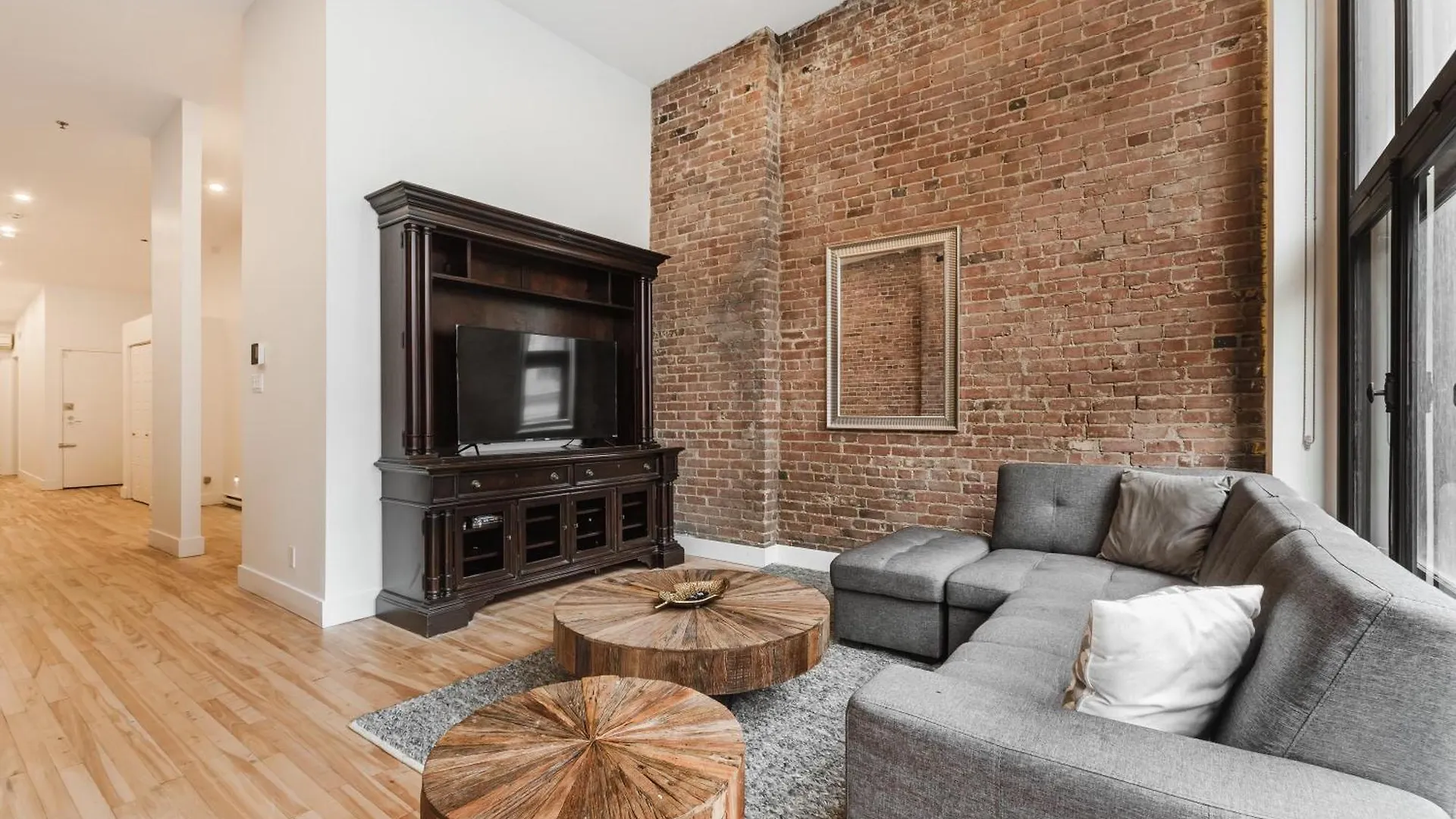 Elegant 3 Bedroom Apartment In Old Port - 302 Montreal 0*,